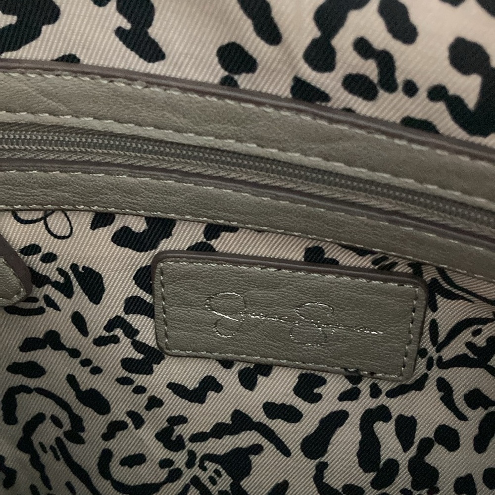 Jessica Simpson Bag with Studs and signature feather. - Picture 6 of 14
